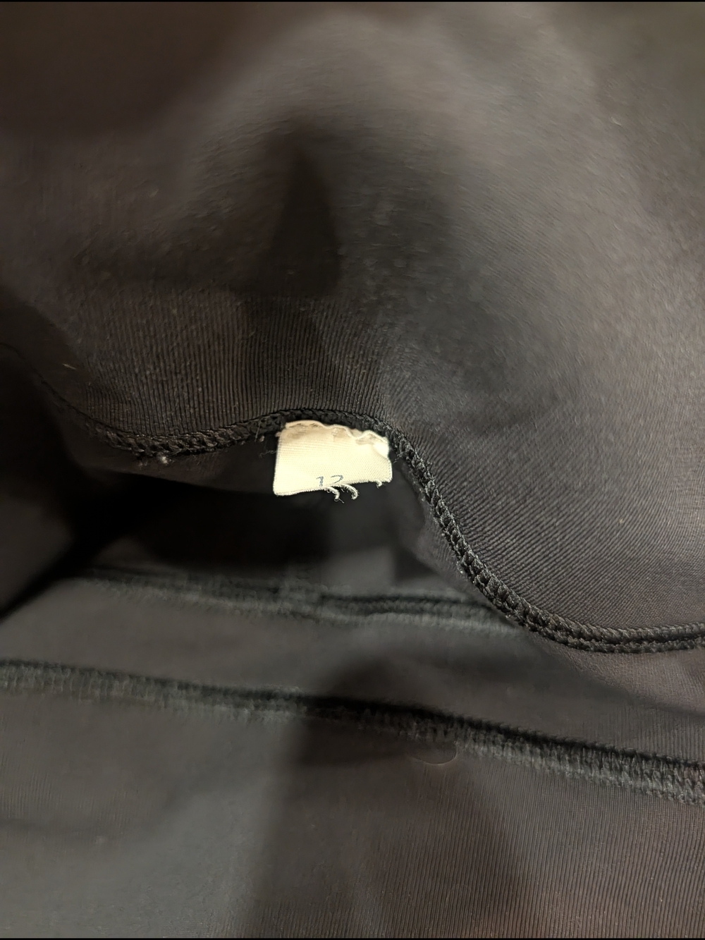 Lululemon Cropped Leggings - Picture 6 of 6